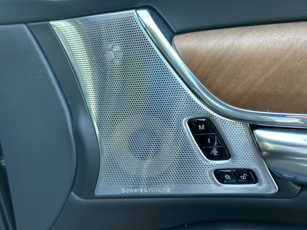 Fahrzeugabbildung Volvo V90 T5 Inscription HUD StandHZG Navi Leder Memory Soundsystem