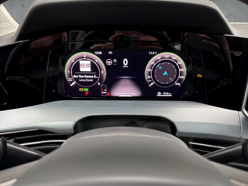 Fahrzeugabbildung Volkswagen Golf VIII Variant 2.0 TDI Goal HUD AHK