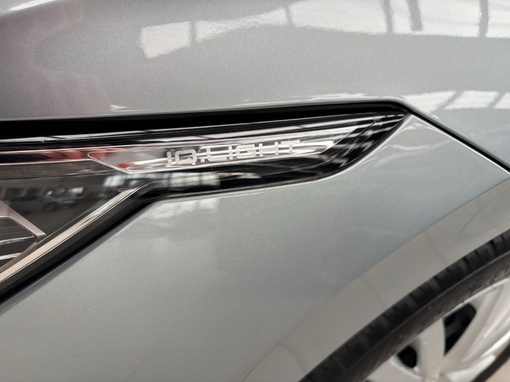 Fahrzeugabbildung Volkswagen Golf VIII Variant 2.0 TDI Goal HUD AHK