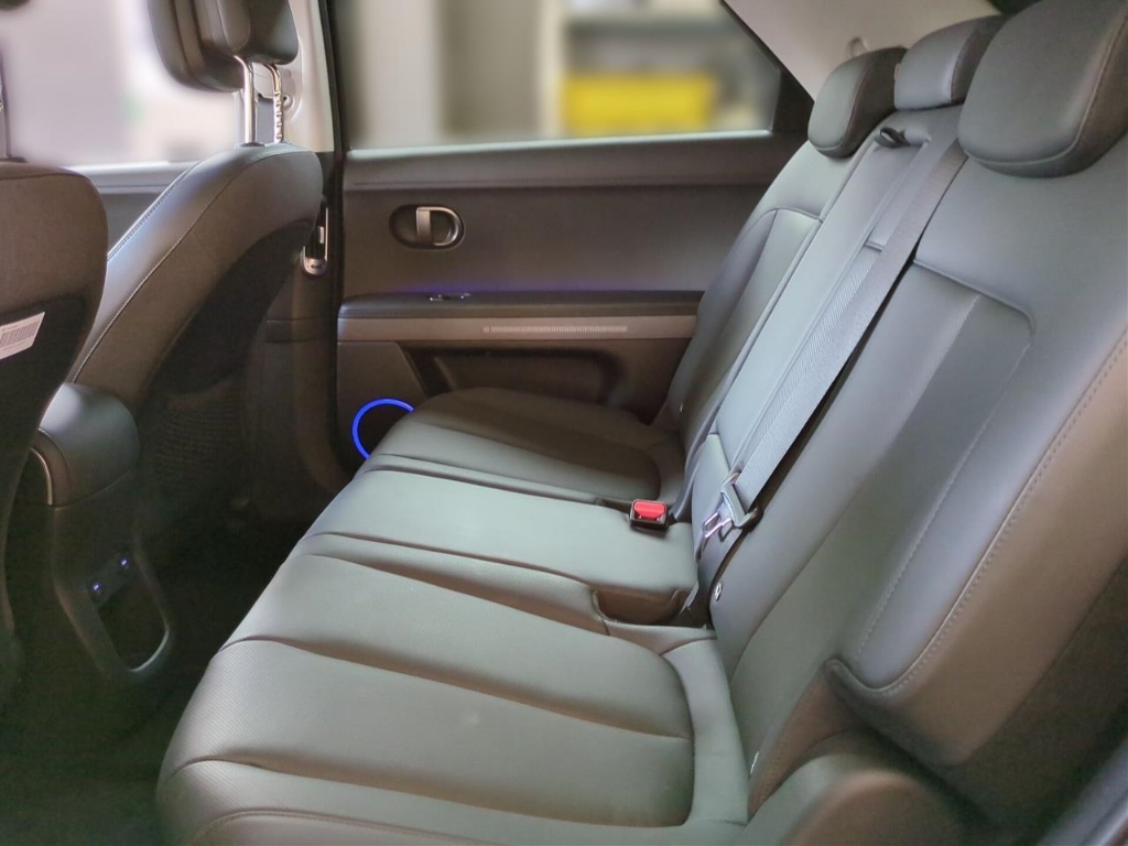 Fahrzeugabbildung Hyundai IONIQ 5 FL 84kWh 2WD MY25 TECHNIQ Sitz-P MATRIX Navi Leder Digitales Cockpit Klimasitze