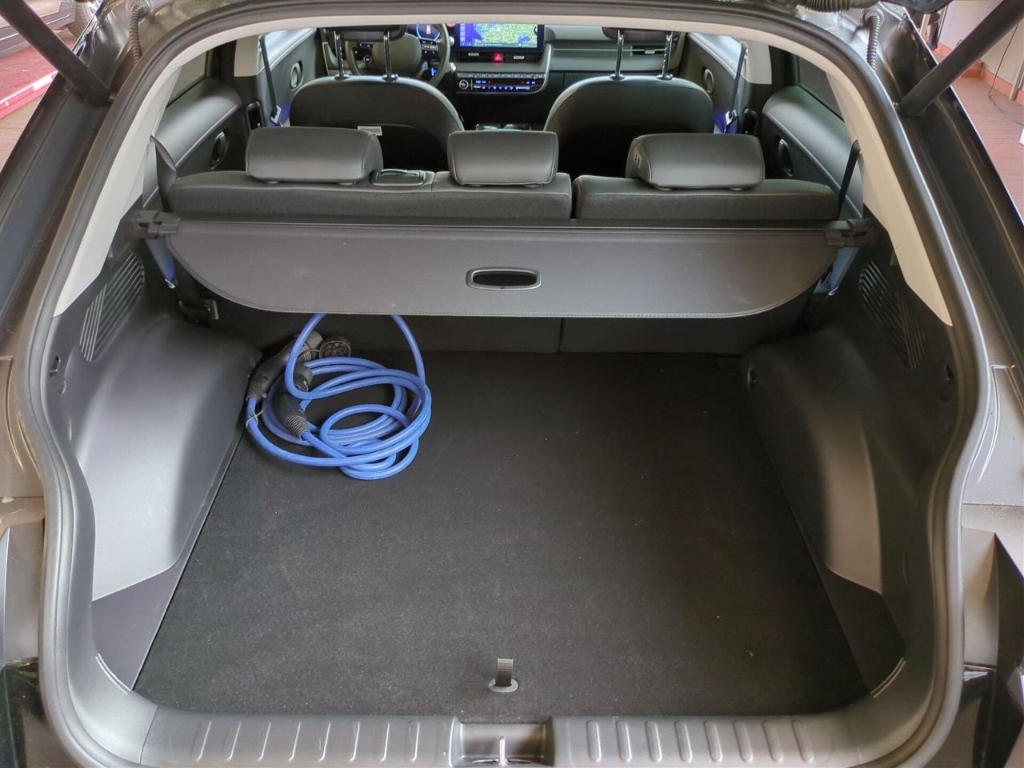 Fahrzeugabbildung Hyundai IONIQ 5 FL 84kWh 2WD MY25 TECHNIQ Sitz-P MATRIX Navi Leder Digitales Cockpit Klimasitze