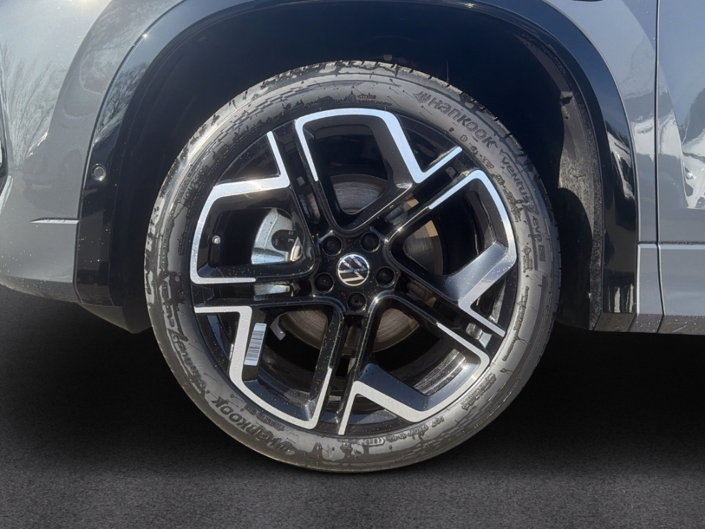 Fahrzeugabbildung Volkswagen Tayron 1.5 eHybrid R-Line AHK Pano IQ.Light