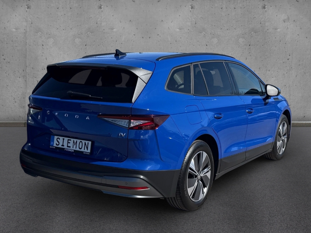 Fahrzeugabbildung SKODA Enyaq Loft 50 LOFT El. Panodach Digitales Cockpit LED ACC Apple CarPlay Android Auto