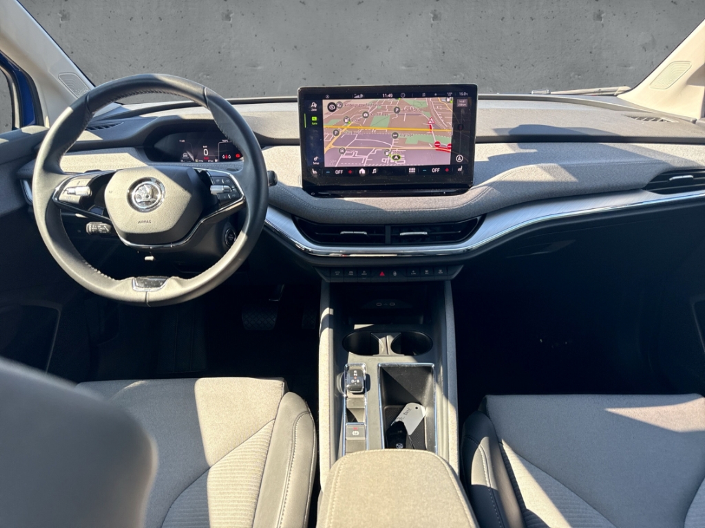 Fahrzeugabbildung SKODA Enyaq Loft 50 LOFT El. Panodach Digitales Cockpit LED ACC Apple CarPlay Android Auto