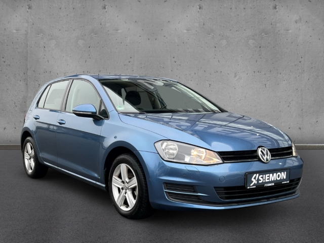Fahrzeugabbildung Volkswagen Golf VII 1.6 TDI Comfortline SHZ NAVI PDC BLUETOOTH