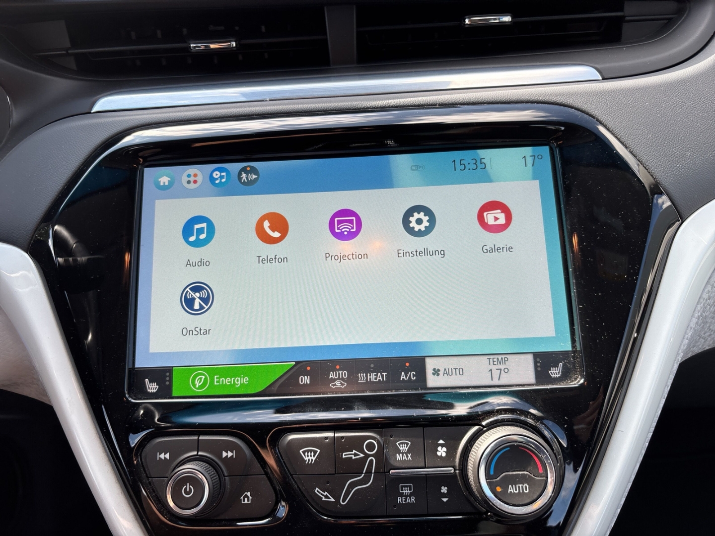 Fahrzeugabbildung Opel Ampera-e Ultimate 150kW PDC SHZ Kam Temp 8-fach