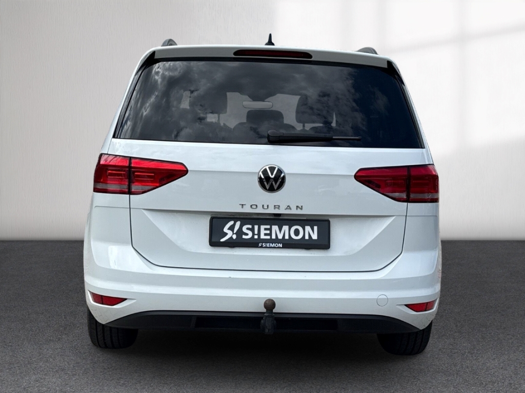 Fahrzeugabbildung Volkswagen Touran 1.5 TSI DSG 7Sitze AHK ACC RKam BlindSpot Comfortline