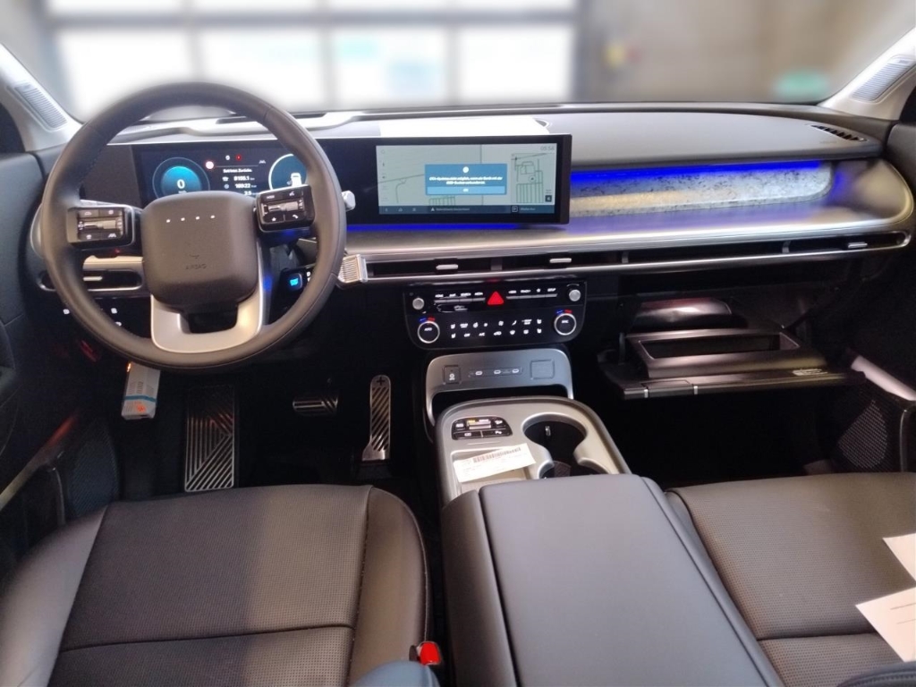 Fahrzeugabbildung Hyundai IONIQ 9 110 kWh 4WD 6-Sitze UNIQ Swivel Pano-Schiebedach MY26 HUD Niveau