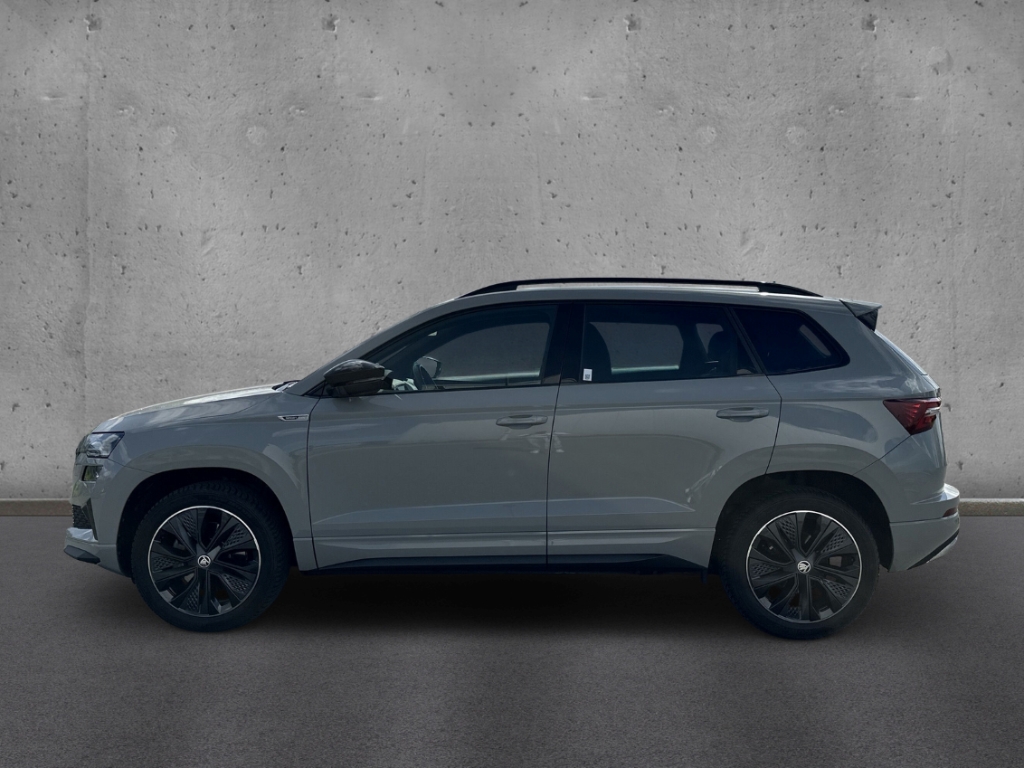 Fahrzeugabbildung SKODA Karoq Sportline 1.5 TSI Freisprech Temp PDC SHZ