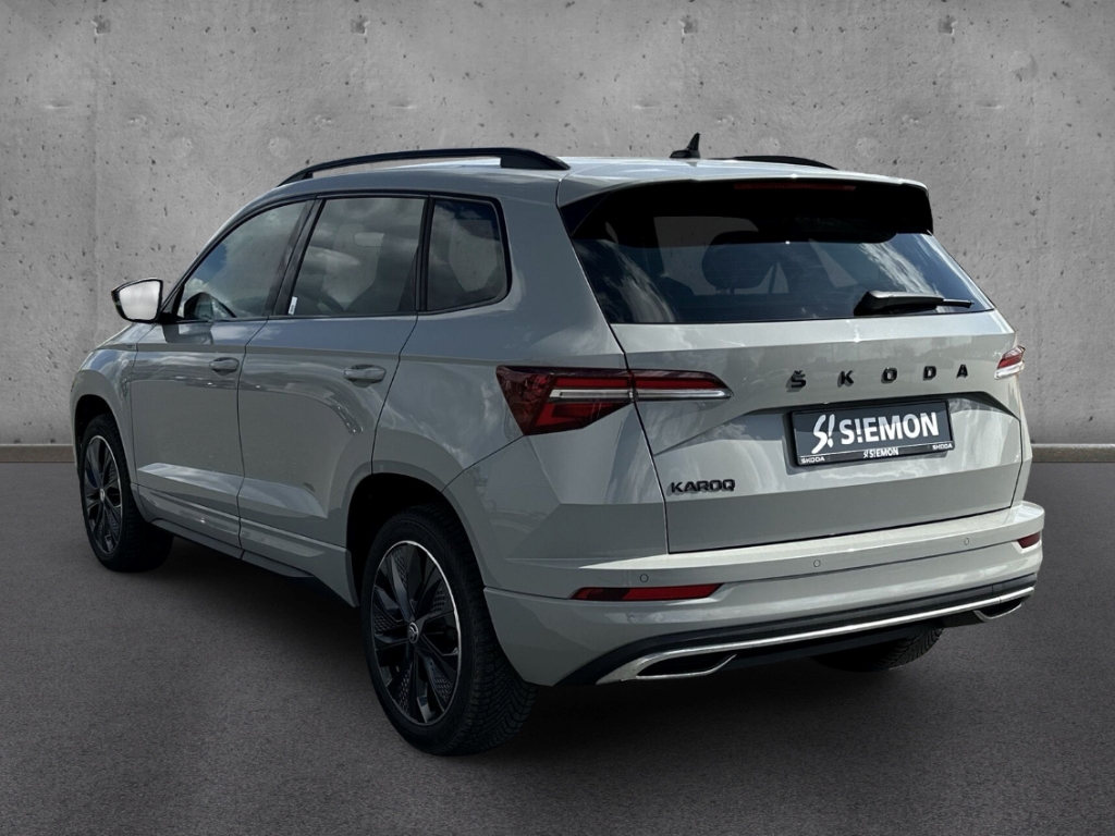 Fahrzeugabbildung SKODA Karoq Sportline 1.5 TSI Freisprech Temp PDC SHZ