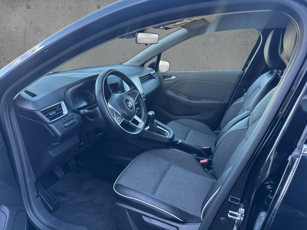 Fahrzeugabbildung Renault Clio V 1.0 TCe Intens NAVI LED SHZ RFK LM DIGICO