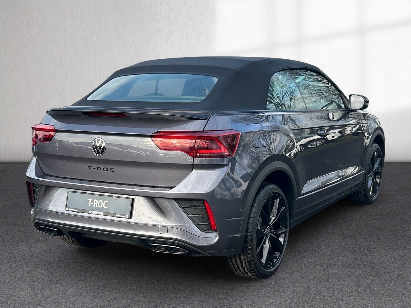Fahrzeugabbildung Volkswagen T-Roc Cabriolet 1.5 TSI DSG R-Line IQ.LIGHT AHK ACC