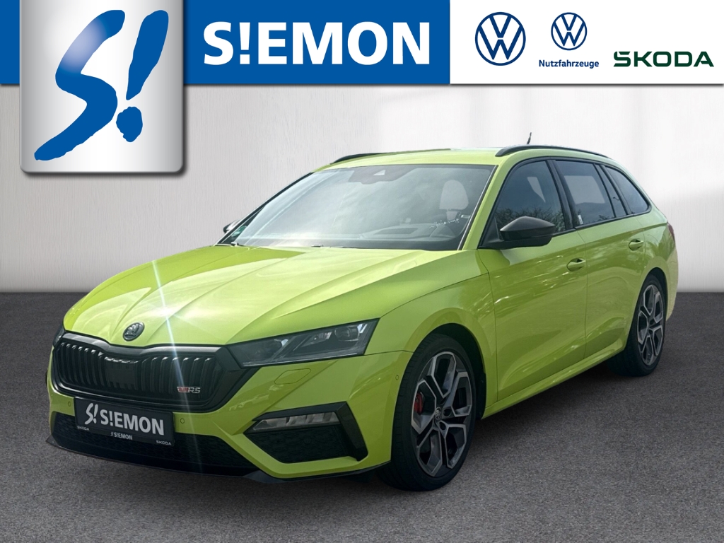 SKODA Octavia Combi RS PLUS ACC Standheizung KESSY HUD MATRIX