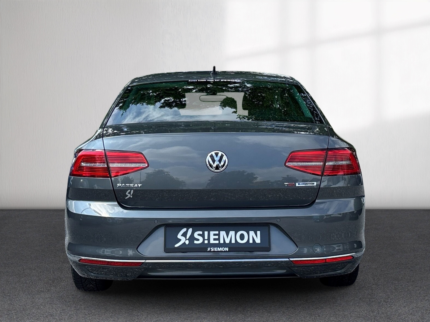 Fahrzeugabbildung Volkswagen Passat Highline BMT Start-Stopp NAVI AHK BT Temp