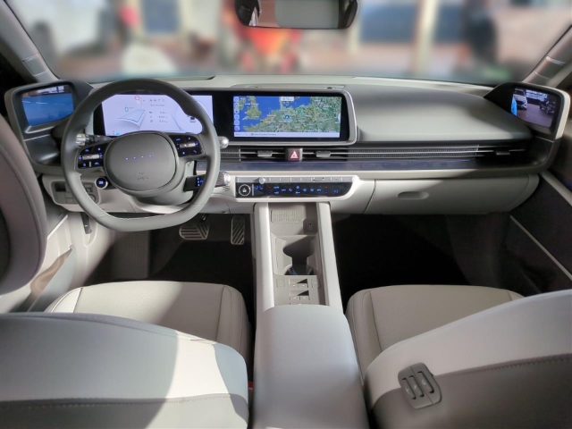 Fahrzeugabbildung Hyundai IONIQ 6 77,4kWh 4WD UNIQ Digi-Spiegel HUD Navi Digitales Cockpit Memory Sitze Soundsystem Bose