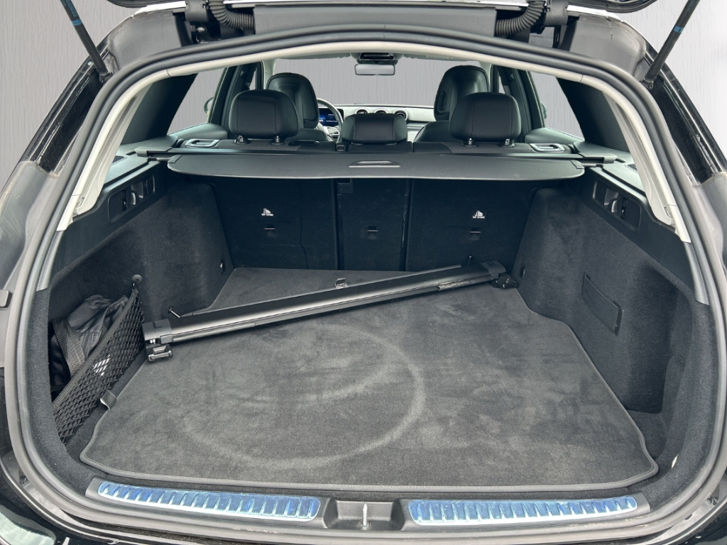 Fahrzeugabbildung Mercedes-Benz C 200 d T-Modell ACC NAV KLIMA MBUX SHZ ADV. AUD