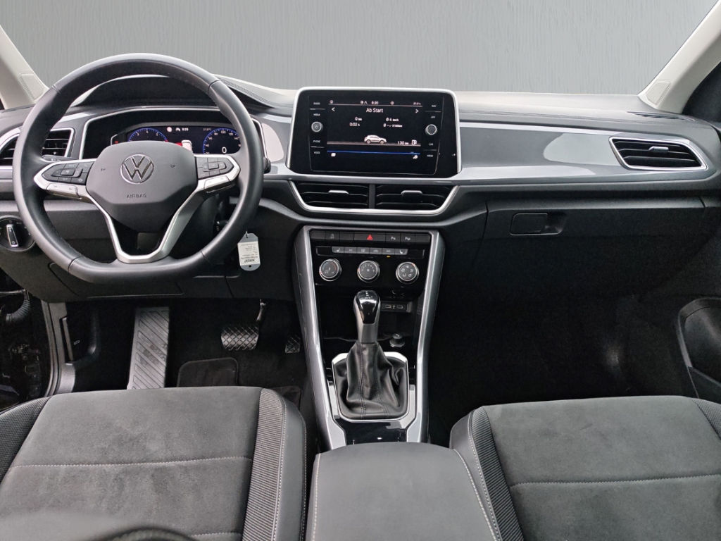 Fahrzeugabbildung Volkswagen T-Roc 1.5 TSI DSG Style ACC LED+ Navi Kam Klima