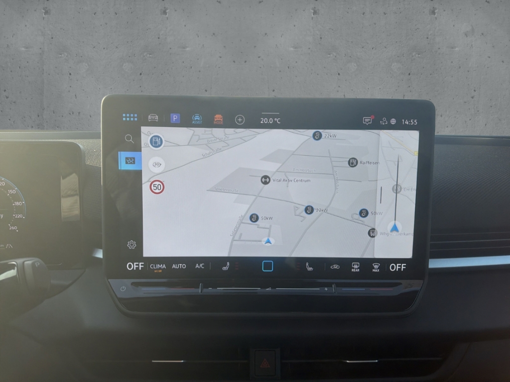 Fahrzeugabbildung Volkswagen T-Roc 1.5 eTSI DSG ENERGY AHK ACC AppConnect Kam
