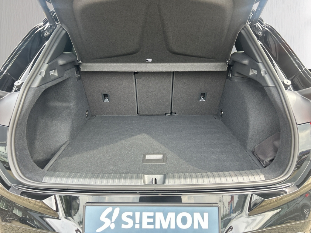 Fahrzeugabbildung CUPRA Terramar eTSI 1.5 TSI DSG AHK Winter eHK ACC SHZ
