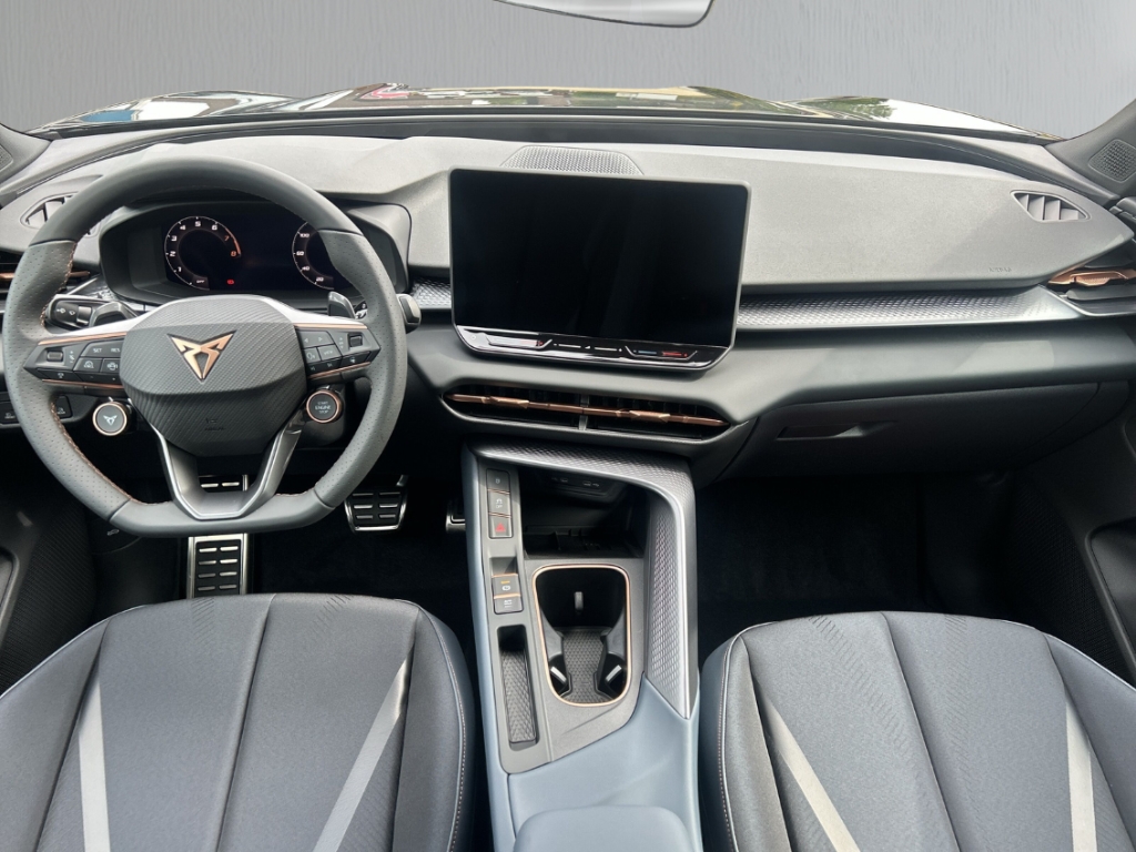 Fahrzeugabbildung CUPRA Terramar eTSI 1.5 TSI DSG AHK Winter eHK ACC SHZ
