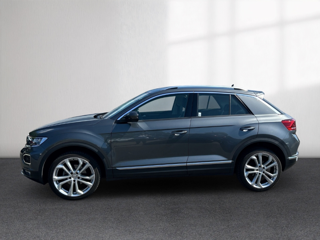 Fahrzeugabbildung Volkswagen T-Roc Sport 1.5 TSI ACC PDCv+h SHZ LED Color Navi ZV
