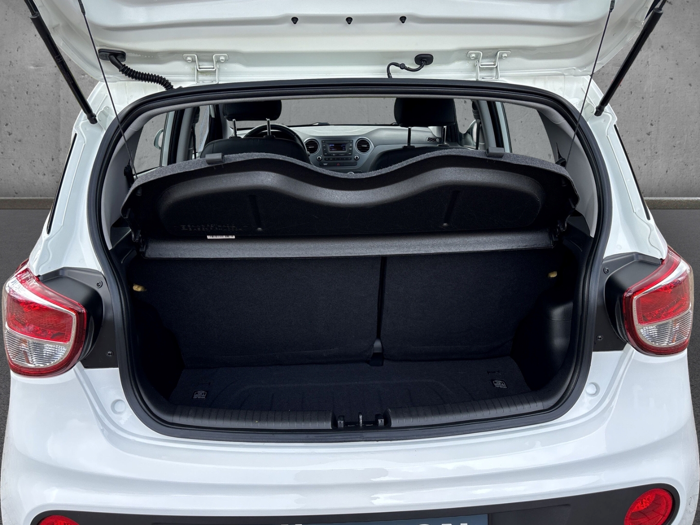 Fahrzeugabbildung Hyundai i10 Trend 1.2l PDC Klimaaut. LHZ SHZ