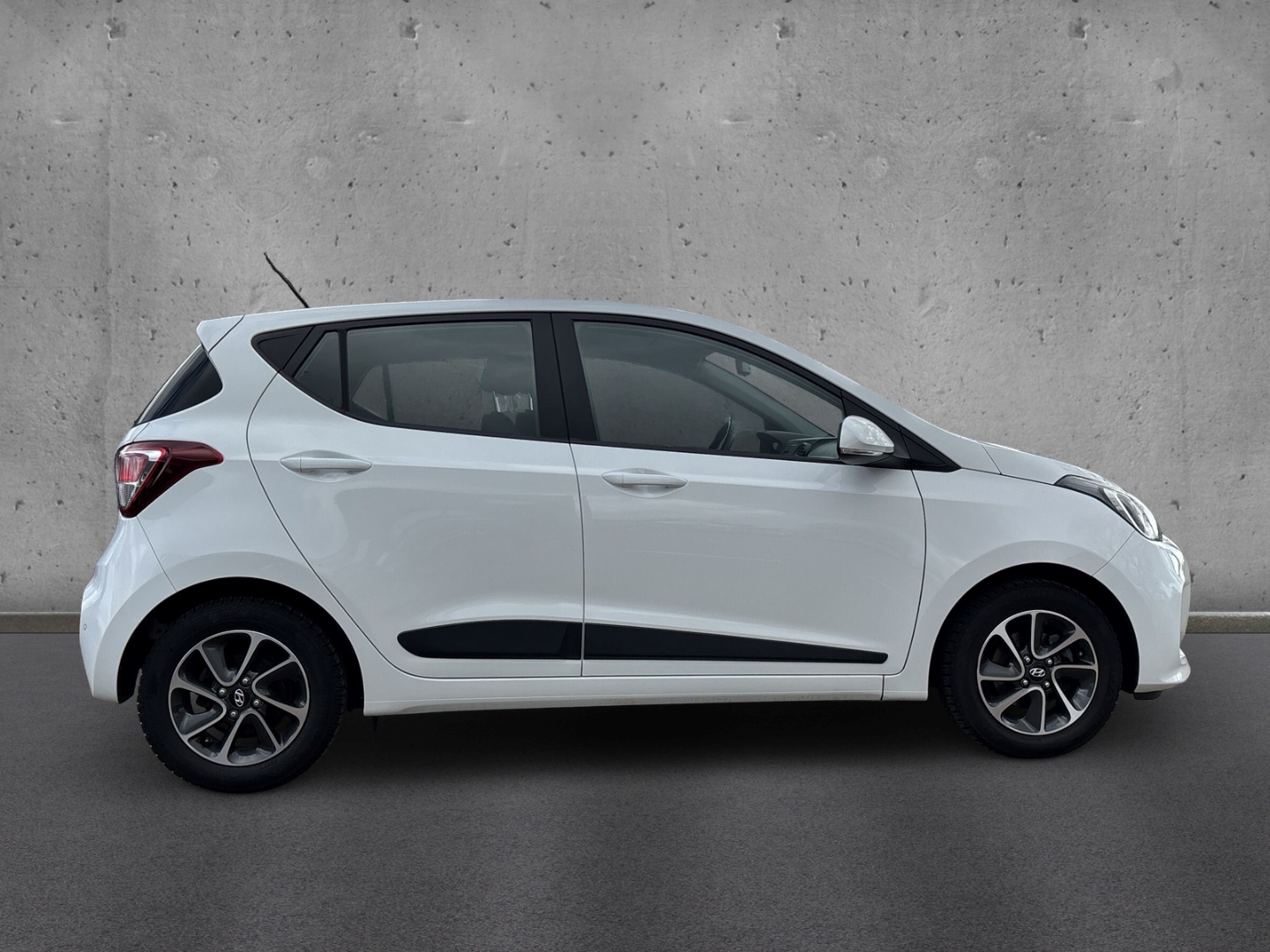 Fahrzeugabbildung Hyundai i10 Trend 1.2l PDC Klimaaut. LHZ SHZ