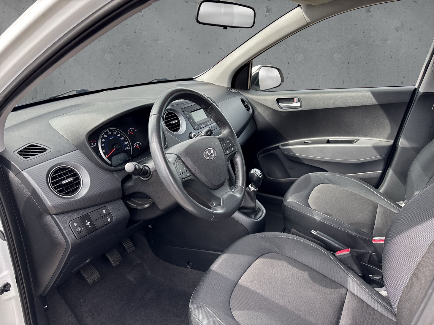 Fahrzeugabbildung Hyundai i10 Trend 1.2l PDC Klimaaut. LHZ SHZ