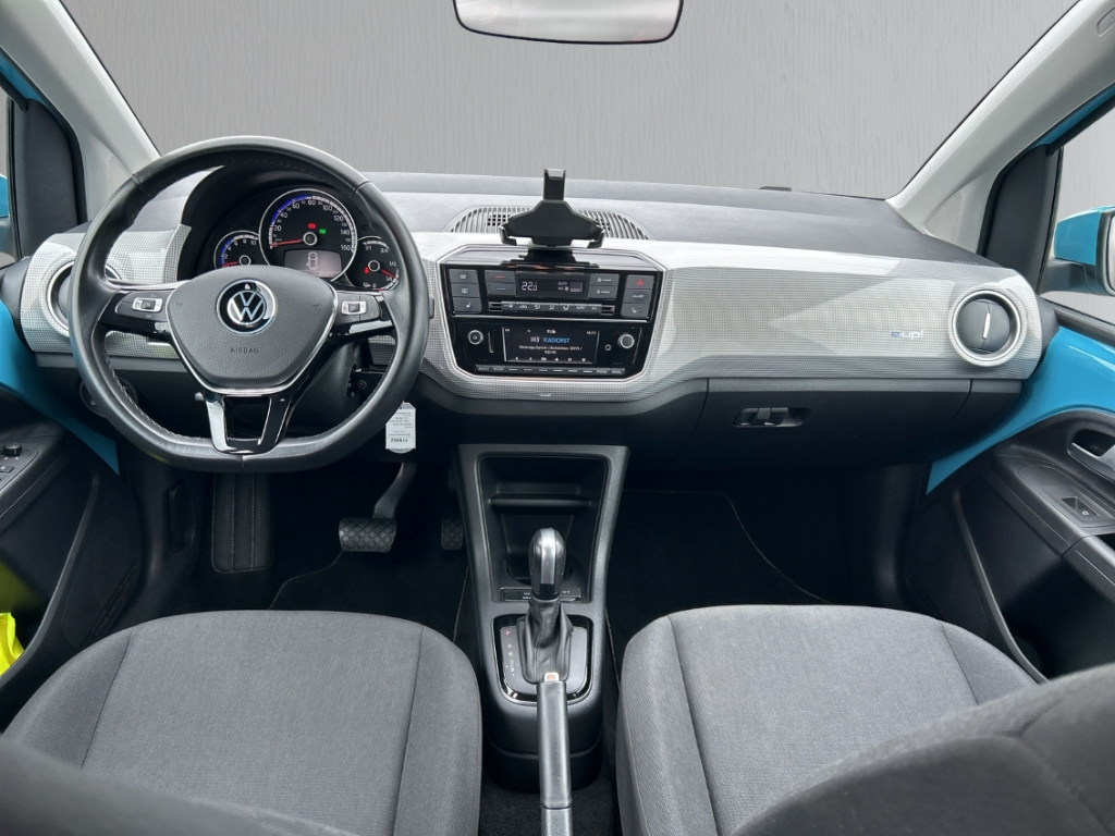 Fahrzeugabbildung Volkswagen up e-up! e-Style Plus 61 kW SHZ Color Klima BT eFH el.SP