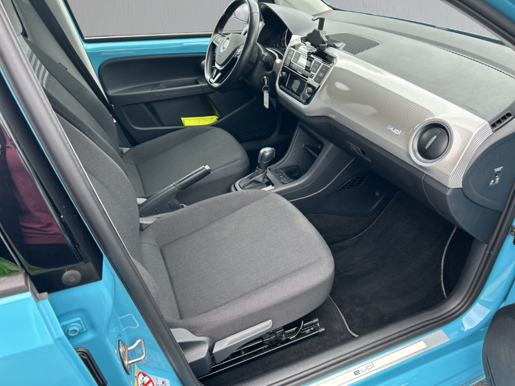Fahrzeugabbildung Volkswagen up e-up! e-Style Plus 61 kW SHZ Color Klima BT eFH el.SP