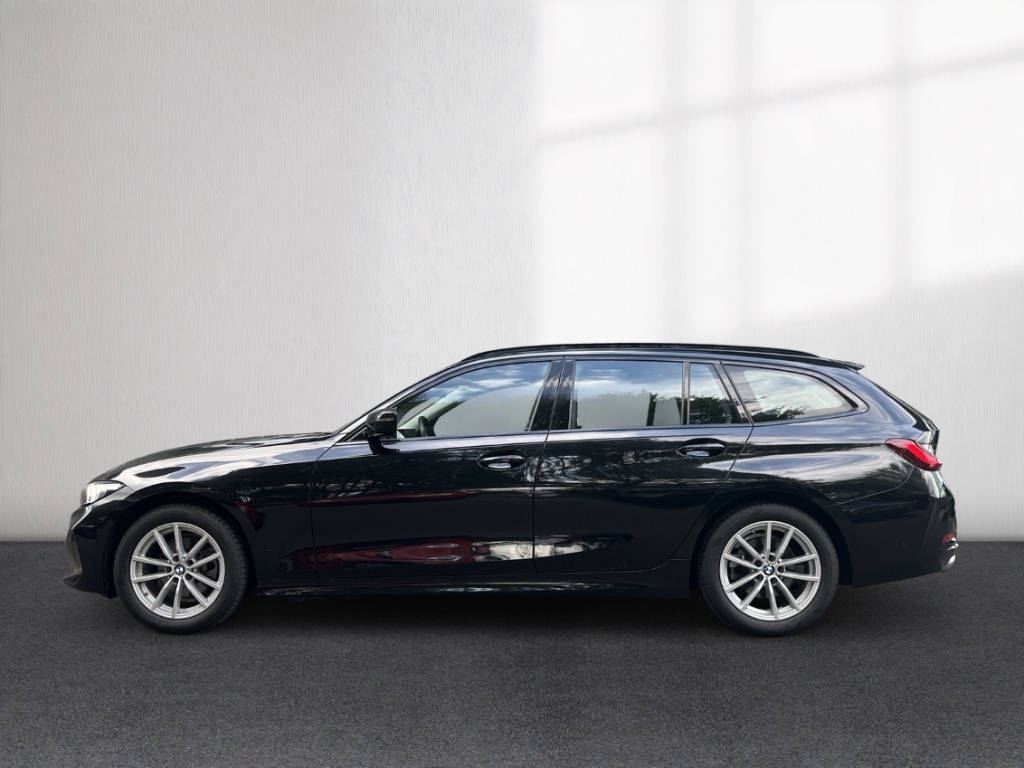 Fahrzeugabbildung BMW 320 d xDrive Touring ACC PDC HeadUp R-Kam Navi
