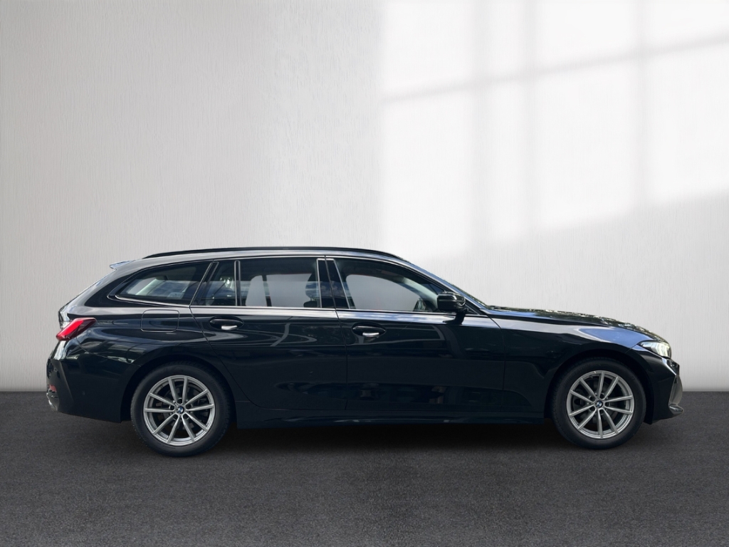 Fahrzeugabbildung BMW 320 d xDrive Touring ACC PDC HeadUp R-Kam Navi