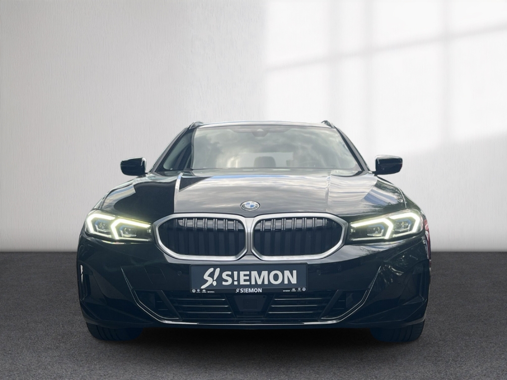 Fahrzeugabbildung BMW 320 d xDrive Touring ACC PDC HeadUp R-Kam Navi