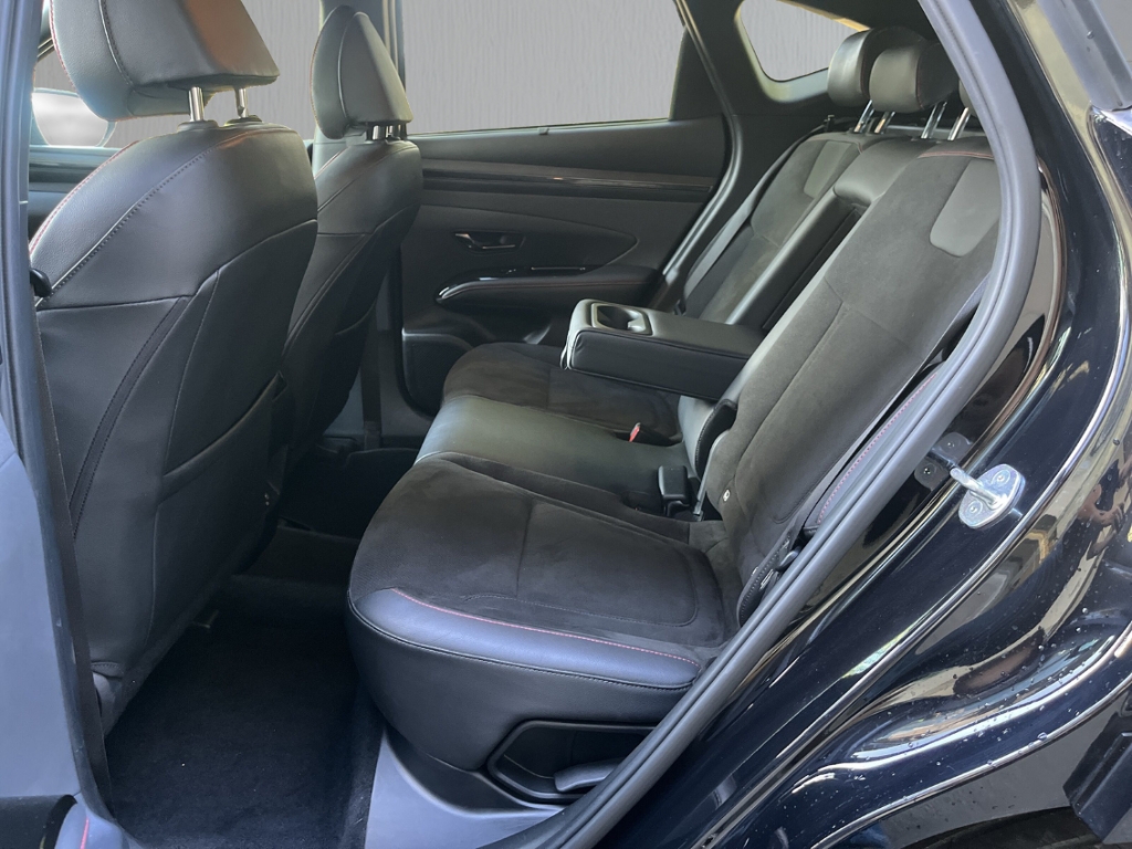 Fahrzeugabbildung Hyundai TUCSON PHEV 1.6 AT 4WD N-LINE AHK Navi Leder Digitales Cockpit Soundsystem LED ACC
