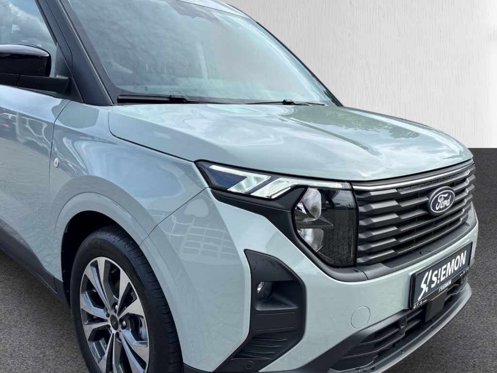 Fahrzeugabbildung Ford Tourneo Courier Titanium AHK AAC LM17 Winterpak. LED TFL