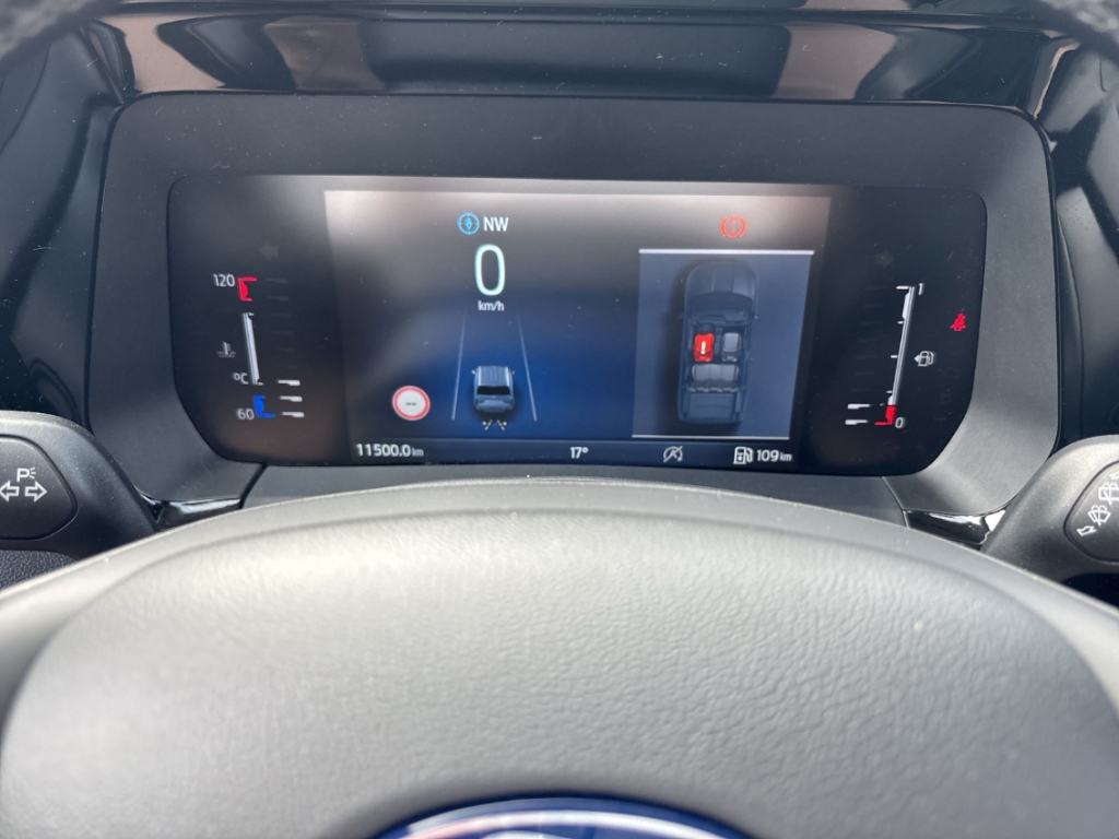 Fahrzeugabbildung Ford Tourneo Courier Titanium AHK AAC LM17 Winterpak. LED TFL