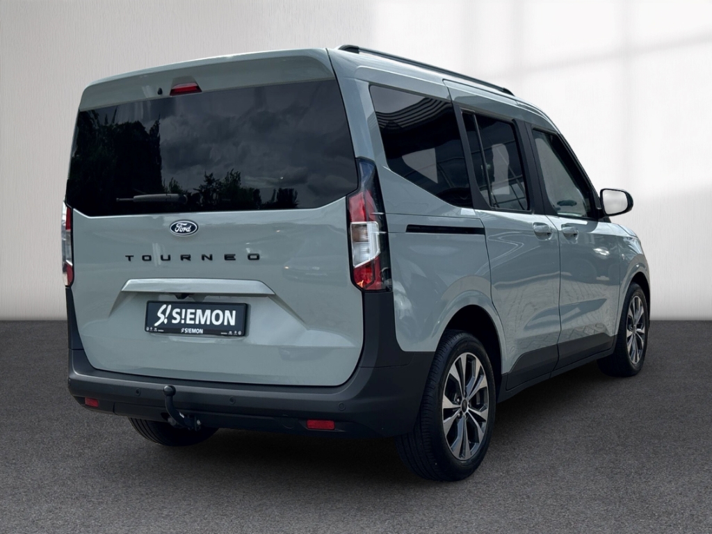 Fahrzeugabbildung Ford Tourneo Courier Titanium AHK AAC LM17 Winterpak. LED TFL