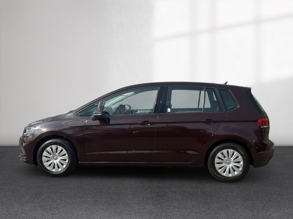 Fahrzeugabbildung Volkswagen Golf Sportsvan 1.0 TSI AHK ComposMedia SHZ PDC