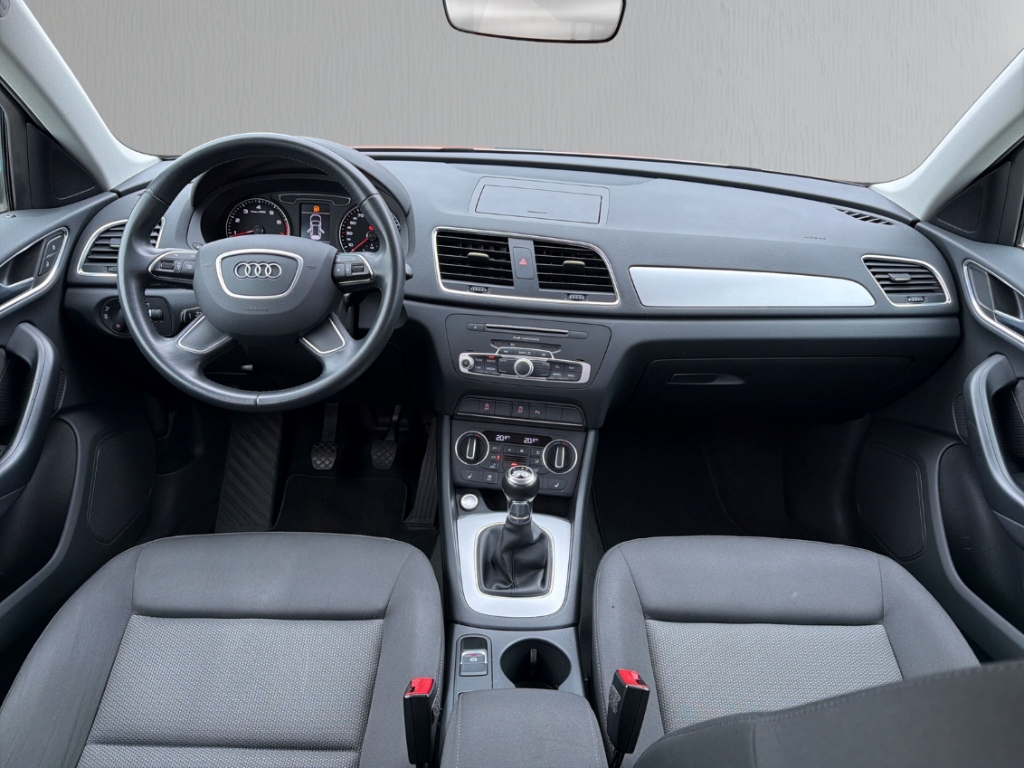 Fahrzeugabbildung Audi Q3 1.4 TFSI Xen Temp SHZ PDC Klimaauto Bluetooth