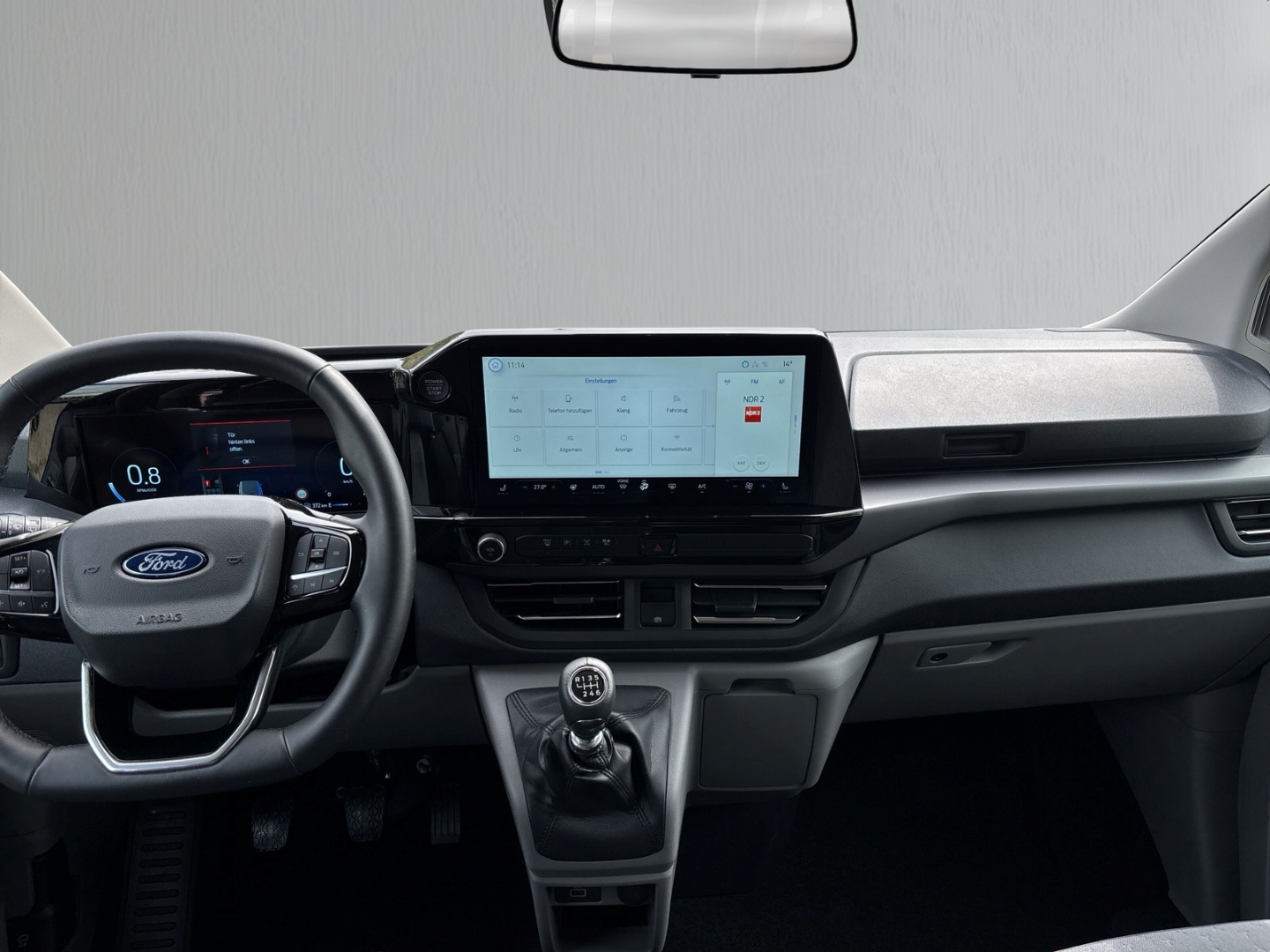Fahrzeugabbildung Ford Tourneo Custom 320 Titanium 2.0EB L1 SHZ RFK NAV