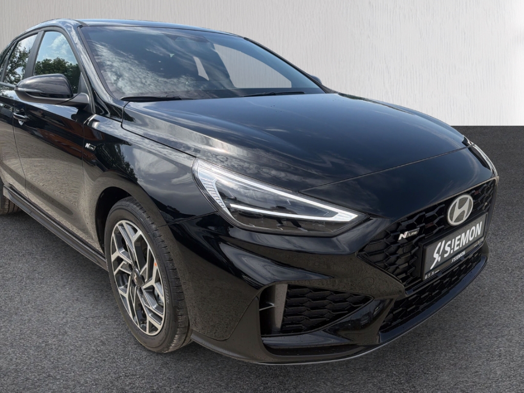 Fahrzeugabbildung Hyundai i30 FL 5-trg MY26 1.6 T-GDi DCT N-Line Navi Digitales Cockpit LED Apple