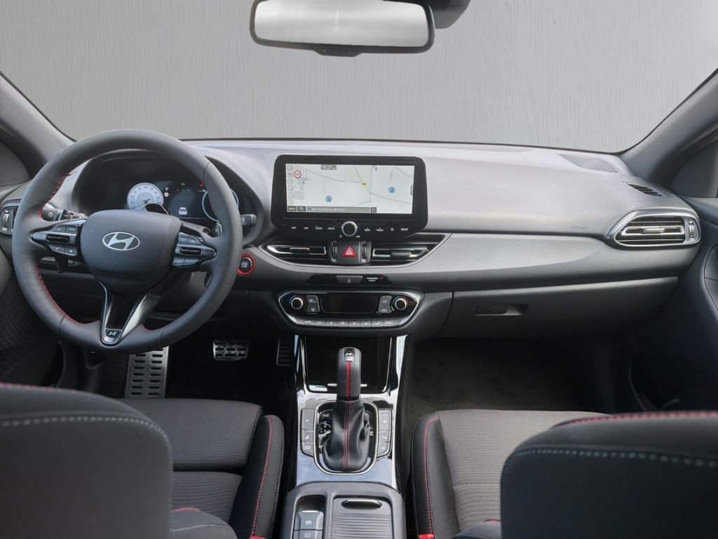 Fahrzeugabbildung Hyundai i30 FL 5-trg MY26 1.6 T-GDi DCT N-Line Navi Digitales Cockpit LED Apple