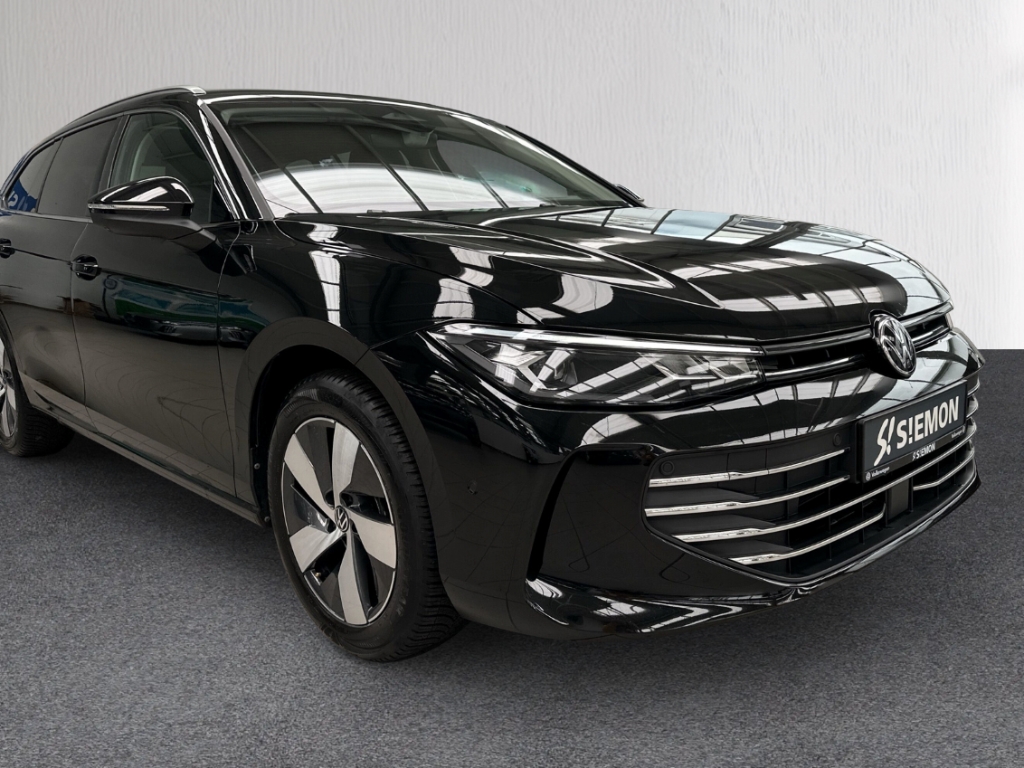 Fahrzeugabbildung Volkswagen Passat Variant 1.5 eTSI DSG Bus IQ.Drive AHK SHZ LED