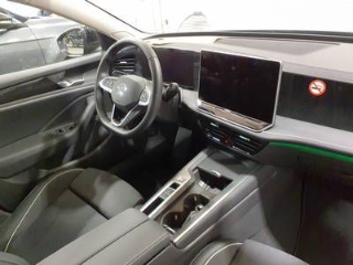 Fahrzeugabbildung Volkswagen Passat Variant 1.5 eTSI DSG Bus IQ.Drive AHK SHZ LED