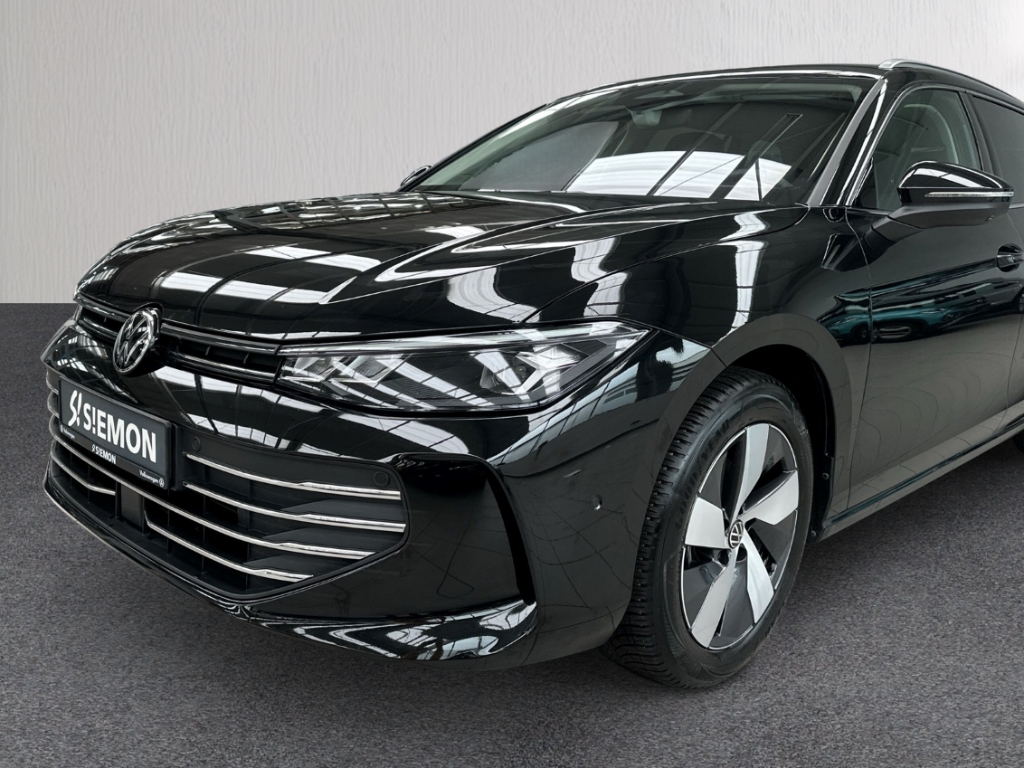 Fahrzeugabbildung Volkswagen Passat Variant 1.5 eTSI DSG Bus IQ.Drive AHK SHZ LED