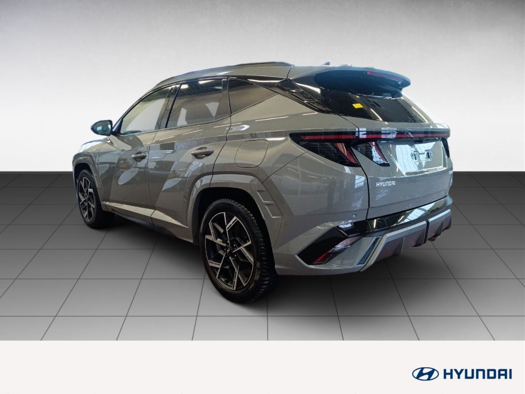Fahrzeugabbildung Hyundai TUCSON FL PHEV 1.6 AT 4WD MY25 N-Line Sitz-P Pano ECS Assist Dig-Key AHK HUD