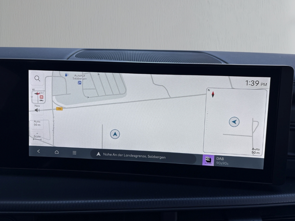 Fahrzeugabbildung Hyundai SANTA FE MY26 HEV 1.6 4WD BLACKLINE 7-Sitze Schiebedach HUD Navi Leder digitales Cockpit