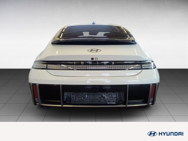 Fahrzeugabbildung Hyundai IONIQ 6 77,4kWh 4WD UNIQ Schiebedach HUD Navi Digitales Cockpit Memory Sitze Soundsystem