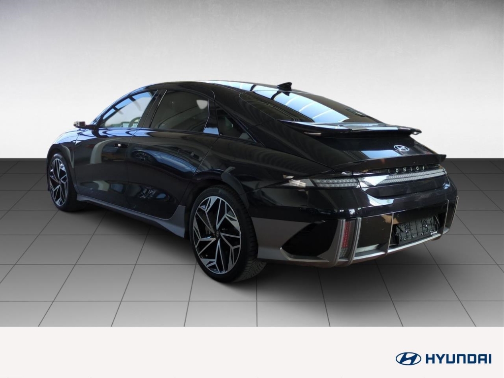 Fahrzeugabbildung Hyundai IONIQ 6 77,4kWh 2WD UNIQ Digi-Spiegel 20LM Schiebedach HUD Navi Digitales Cockpit