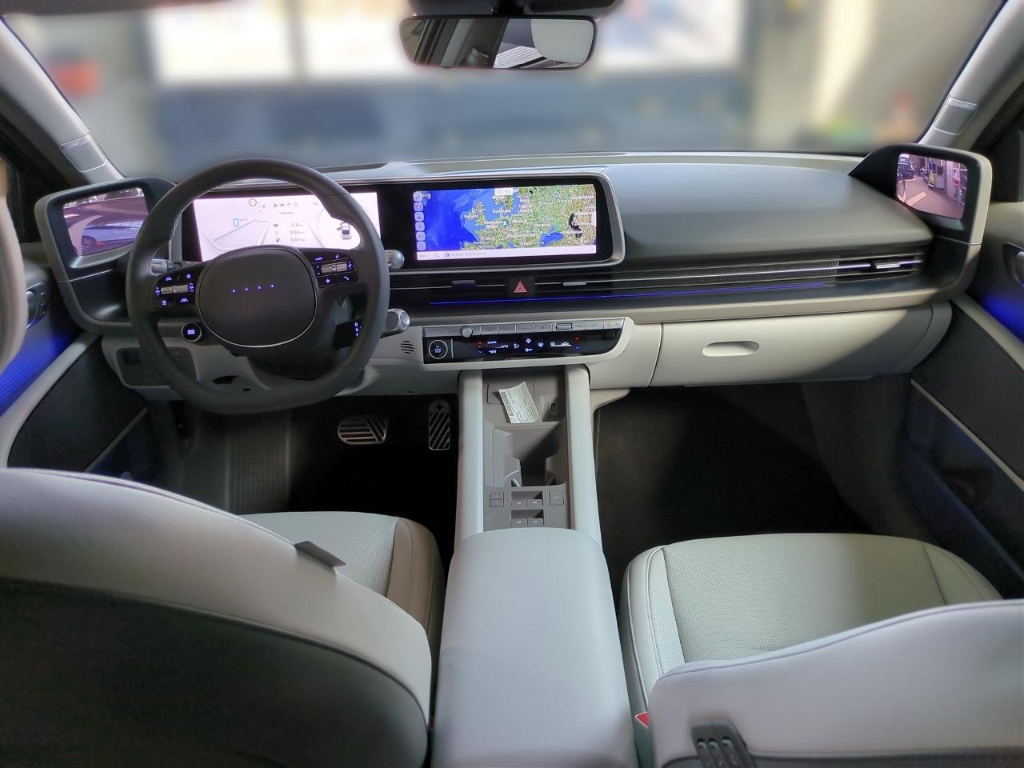 Fahrzeugabbildung Hyundai IONIQ 6 77,4kWh 2WD UNIQ Digi-Spiegel 20LM Schiebedach HUD Navi Digitales Cockpit